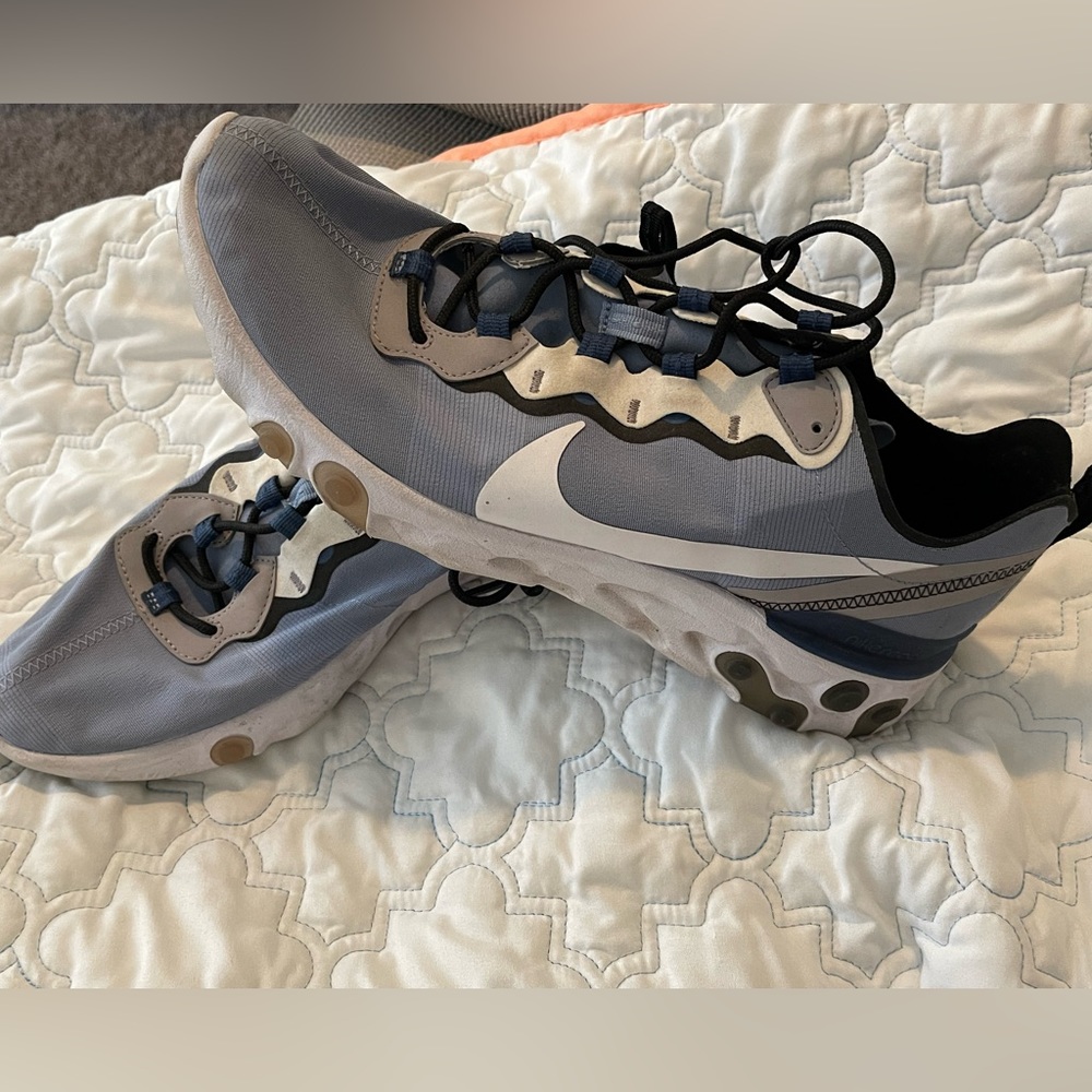 Men’s Blue Nike React Element